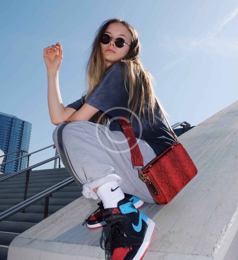 post30 copyright Machines