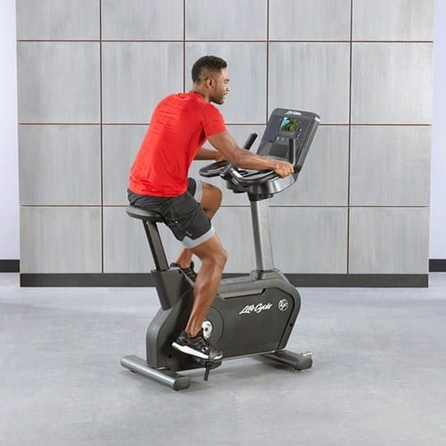 Life Fitness Club Series+ Upright